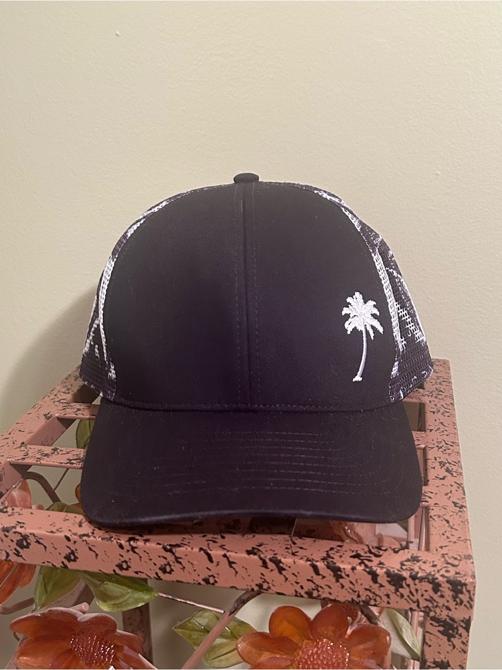 Grace Folly DePaule & FitzGerald Palm Tree Trucker Hat Snapback Black Mesh OSFA